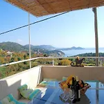 Tony - Five Bedroom With Terrace, Swimming Pool And Sea View Villa
