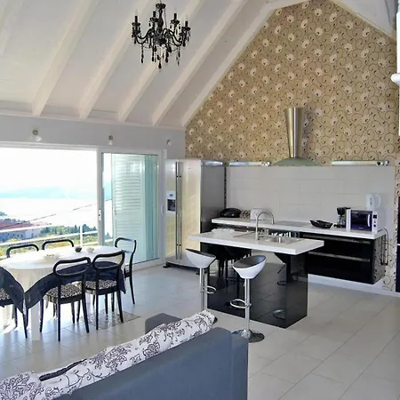Tony - Five Bedroom With Terrace, Swimming Pool And Sea View 빌라 *
