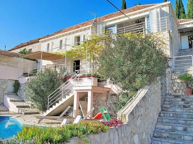 Tony - Five Bedroom With Terrace, Swimming Pool And Sea View 빌라 오라사크