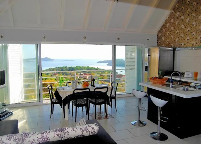 빌라 Tony - Five Bedroom With Terrace, Swimming Pool And Sea View *