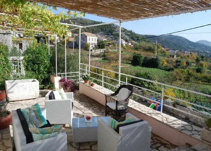 Tony - Five Bedroom With Terrace, Swimming Pool And Sea View 빌라