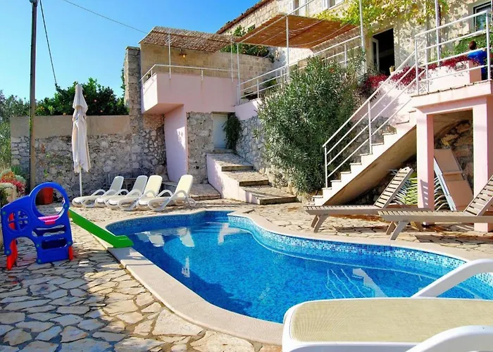 빌라 Tony - Five Bedroom With Terrace, Swimming Pool And Sea View *