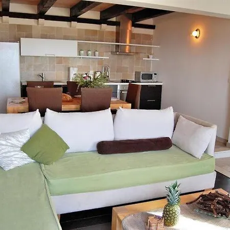 Villa Tony - Five Bedroom With Terrace, Swimming Pool And Sea View Orasac